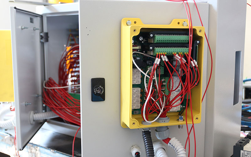 Progettazione e assemblaggio di quadri elettrici industriali Progettazione e assemblaggio di quadri elettrici industriali